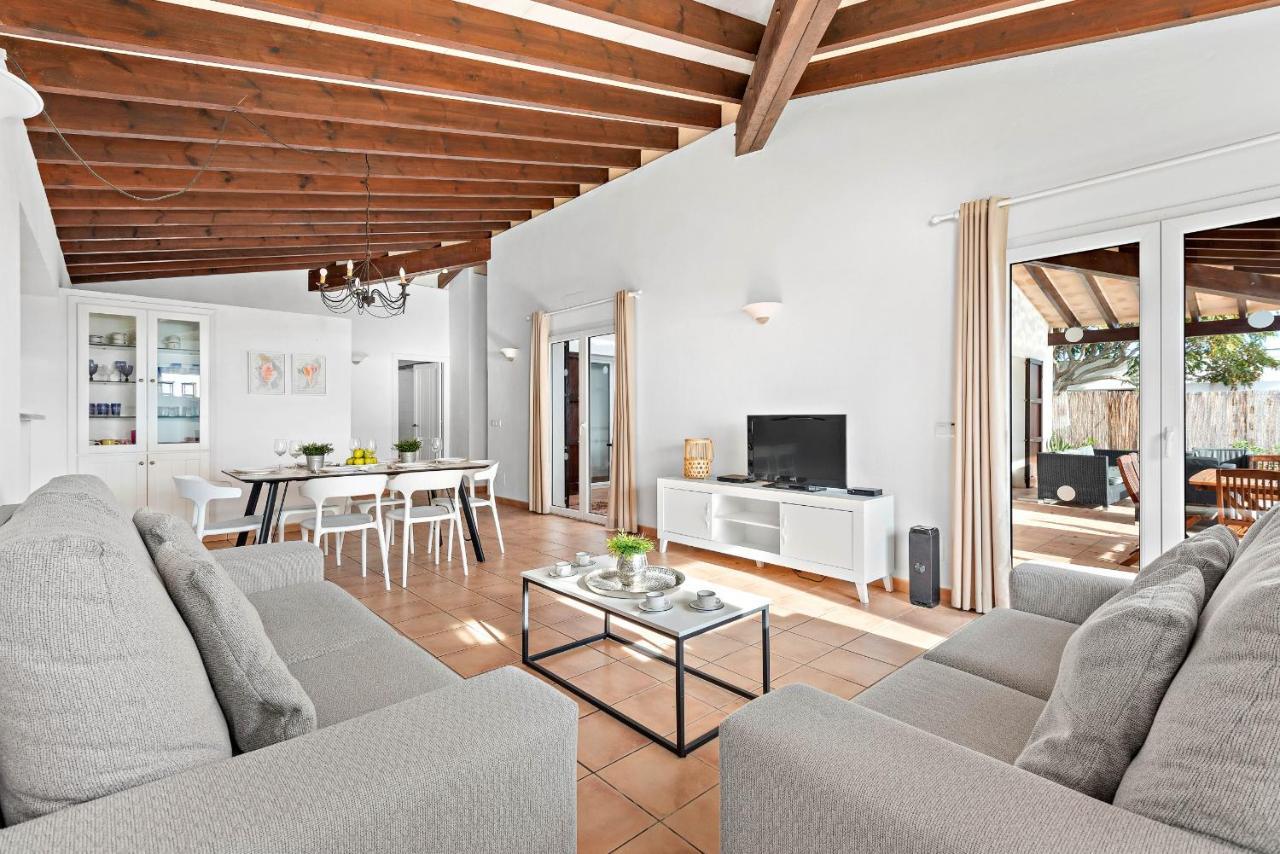 Villa Ribes Binibeca Buitenkant foto